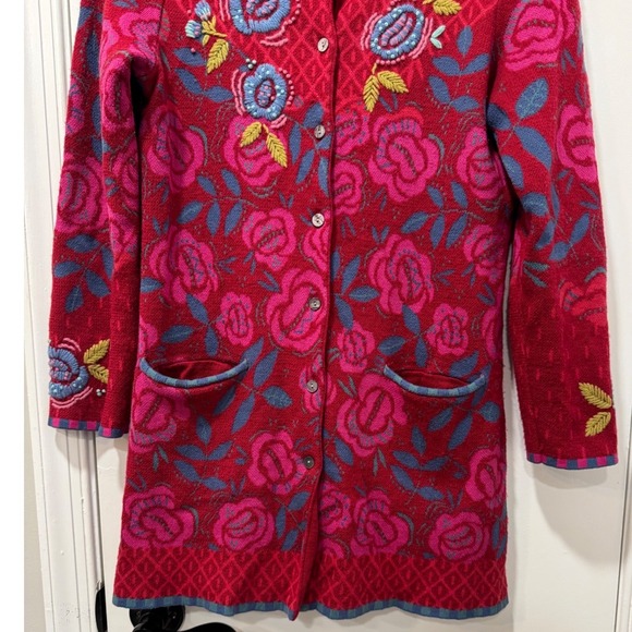 Gudrun Sjoden Roses Embroidered Button Front Cardigan Red Pink Floral‎ SM/Medium - Picture 2 of 12